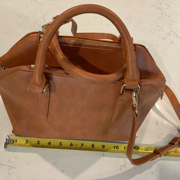 Urban Expressions Tan Crossbody or Hobo purse. Three zippers outside NWOT. - Picture 4 of 10